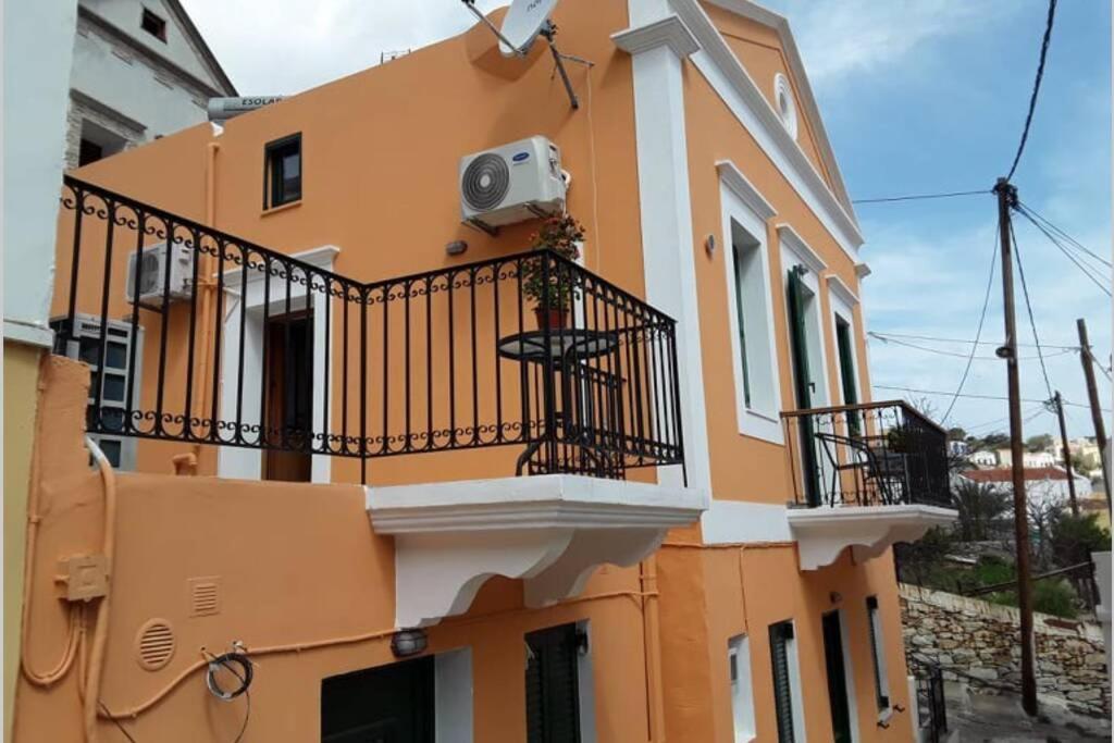 Giorgina'S House Apartment Сими Екстериор снимка
